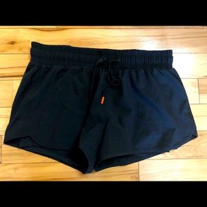 Zyia Shorts
